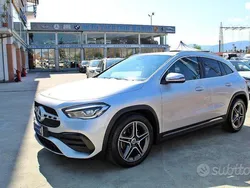 Argento Usata 2020 Mercedes GLA220 Premium SUV | 34.000 € (Buon prezzo)