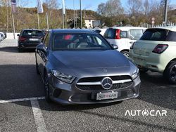 Grigio montagna Usata 2021 Mercedes A180 Business Tre volumi | 22.000 € (Buon prezzo)