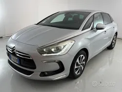 Argento Usata 2013 Citroën DS5 Chic Due volumi | 7900 € (Buon prezzo)