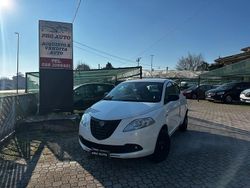 Bianco Usata 2014 Lancia Ypsilon Due volumi | 3299 € (Ottimo prezzo)