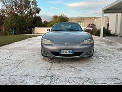 Grigio Usata 2003 Mazda MX5 Cabrio | 4800 €