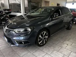 Grigio Usata 2018 Renault Mégane IV Zen Tre volumi | 9800 € (Ottimo prezzo)