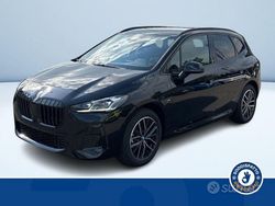Nero Nuova 2025 BMW 225 Active Tourer Shadowline Monovolume | 48.410 € (Buon prezzo)