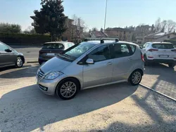 Argento Usata 2009 Mercedes A150 Elegance Tre volumi | 3900 € (Buon prezzo)