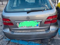 Grigio Usata 2008 Mercedes B180 Monovolume | 3600 €