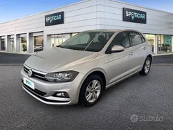 Grigio Usata 2020 VW Polo Highline Tre volumi | 16.900 € (Ottimo prezzo)