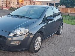 Grigio Usata 2016 Fiat Punto Evo Due volumi | 4199 €