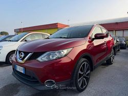 Rosso Usata 2014 Nissan Qashqai Tekna SUV | 11.900 € (Cara)