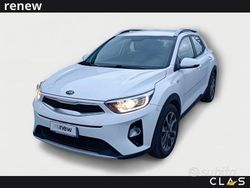 Bianco Usata 2019 Kia Stonic Style SUV | 12.200 € (Buon prezzo)