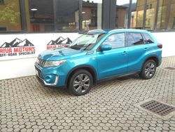 Verde Usata 2022 Suzuki Vitara Cool SUV | 19.900 € (Buon prezzo)
