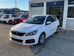 Other Usata 2019 Peugeot 308 Business-Line Tre volumi | 11.500 € (Buon prezzo)