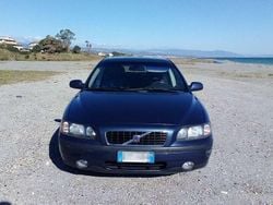 Usata 2001 Volvo S60 Momentum Tre volumi | 2300 €