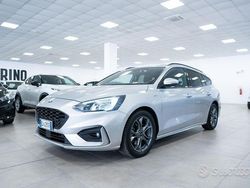 Null Usata 2020 Ford Focus ST-Line Station wagon | 15.900 € (Buon prezzo)