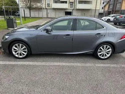 Grigio Usata 2016 Lexus IS300h Executive Line Tre volumi | 19.800 €