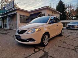 Beige Usata 2017 Lancia Ypsilon Platinum Due volumi | 7900 € (Buon prezzo)