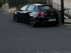 Usata 2013 Alfa Romeo Giulietta Distinctive Tre volumi | 7000 € (Buon prezzo)