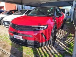 Bicolore rosso tetto nero Usata 2021 Opel Mokka GS Line SUV | 18.500 € (Buon prezzo)