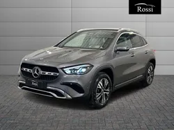 Argento hightech Nuova 2025 Mercedes GLA200 SUV | 48.500 € (Buon prezzo)