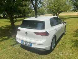 Bianco Usata 2020 VW Golf Style Tre volumi | 19.500 €