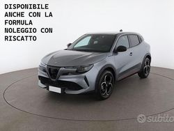 Grigio Nuova 2025 Alfa Romeo Junior Edizione Speciale SUV | 28.890 € (Buon prezzo)