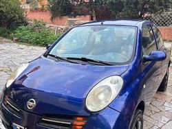 Blu Usata 2003 Nissan Micra Tre volumi | 1700 €