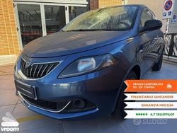 Usata 2023 Lancia Ypsilon Due volumi | 11.990 € (Buon prezzo)