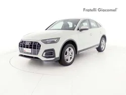 Bianco ghiaccio metallizzato Usata 2021 Audi Q5 Advanced SUV | 39.900 € (Buon prezzo)