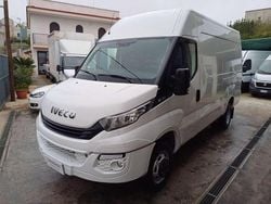 Bianco Usata 2017 Iveco Daily Furgone | 14.900 € (Cara)