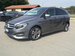 Grigio delfino Usata 2015 Mercedes B200 Premium Monovolume | 12.500 € (Buon prezzo)