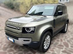 Verde Usata 2023 Land Rover Defender S Station wagon | 55.999 € (Super prezzo)