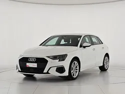 Bianco ibis Usata 2021 Audi A3 Business | 24.400 € (Buon prezzo)