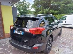 Usata 2014 Toyota RAV4 Style SUV | 10.000 € (Buon prezzo)