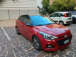 Rosso Usata 2019 Hyundai i20 Classic Tre volumi | 9000 € (Buon prezzo)