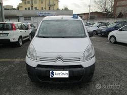 Bianco pastello Usata 2014 Citroën Berlingo Monovolume | 5900 € (Super prezzo)