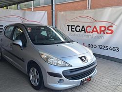Grigio Usata 2009 Peugeot 207 Sport Tre volumi | 3899 € (Buon prezzo)