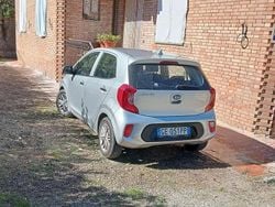 Argento Usata 2021 Kia Picanto GT-Line Due volumi | 8500 € (Super prezzo)