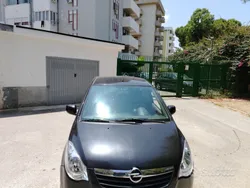 Usata 2009 Opel Agila Due volumi | 3600 € (Buon prezzo)