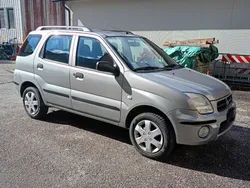 Usata 2005 Subaru Justy Due volumi | 4500 € (Buon prezzo)