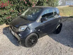Nero Usata 2015 Smart ForTwo Coupé Prime Due volumi | 9500 € (Buon prezzo)