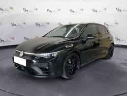 Nero Usata 2025 VW Golf VIII Black Edition Due volumi | 47.900 € (Molto cara)