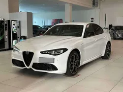Alfa Nuova 2024 Alfa Romeo Giulia Veloce Tre volumi | 48.900 € (Buon prezzo)