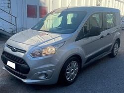 Argento Usata 2015 Ford Tourneo Connect Monovolume | 8300 € (Buon prezzo)