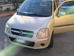 Usata 2004 Opel Agila Due volumi | 650 € (Ottimo prezzo)
