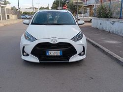 Usata 2022 Toyota Yaris Tre volumi | 14.350 € (Buon prezzo)