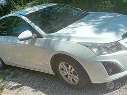 Bianco Usata 2013 Chevrolet Cruze Tre volumi | 1900 € (Buon prezzo)
