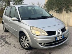 Argento Usata 2008 Renault Scénic Dynamique Monovolume | 3900 € (Molto cara)