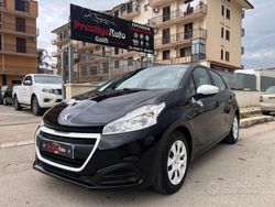 Nero Usata 2017 Peugeot 208 Due volumi | 6990 € (Ottimo prezzo)