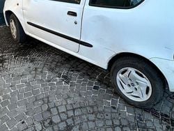 Bianco Usata 1998 Fiat 600 Due volumi | 399 € (Super prezzo)