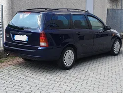 Usata 2000 Ford Focus Station wagon | 2300 €