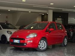 Rosso Usata 2015 Fiat Punto Lounge Due volumi | 5490 € (Buon prezzo)